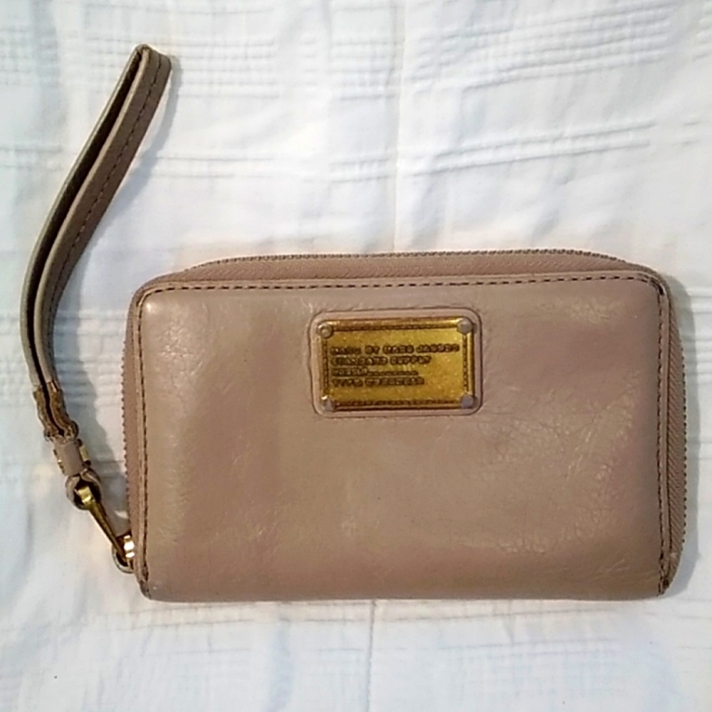 Marc Jacobs Wristlet - image 1